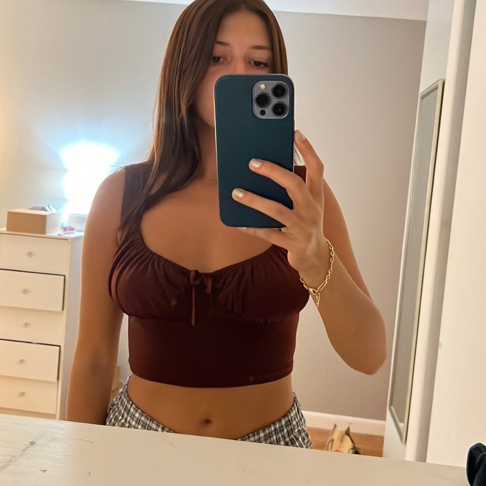 Maroon crop top